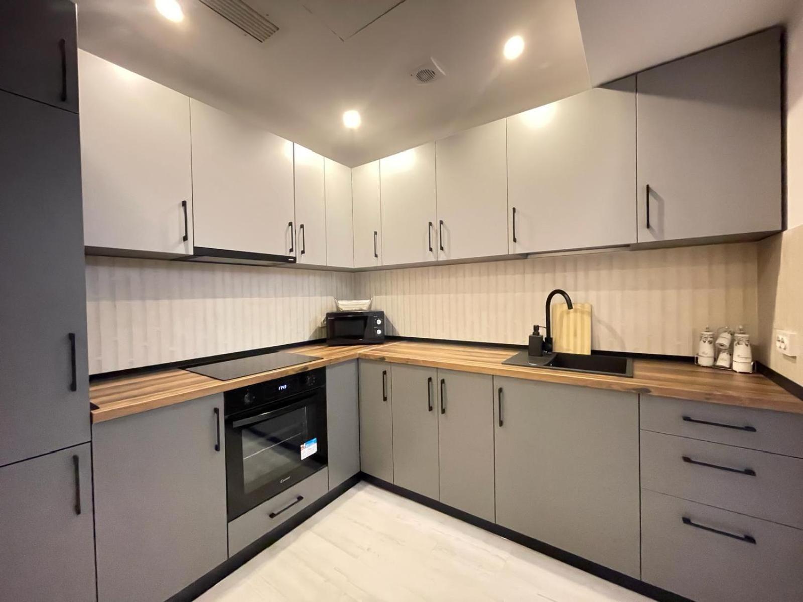 Yamaluxe Apartments - Silent & Primitive With Relaxing Area بوخارست المظهر الخارجي الصورة