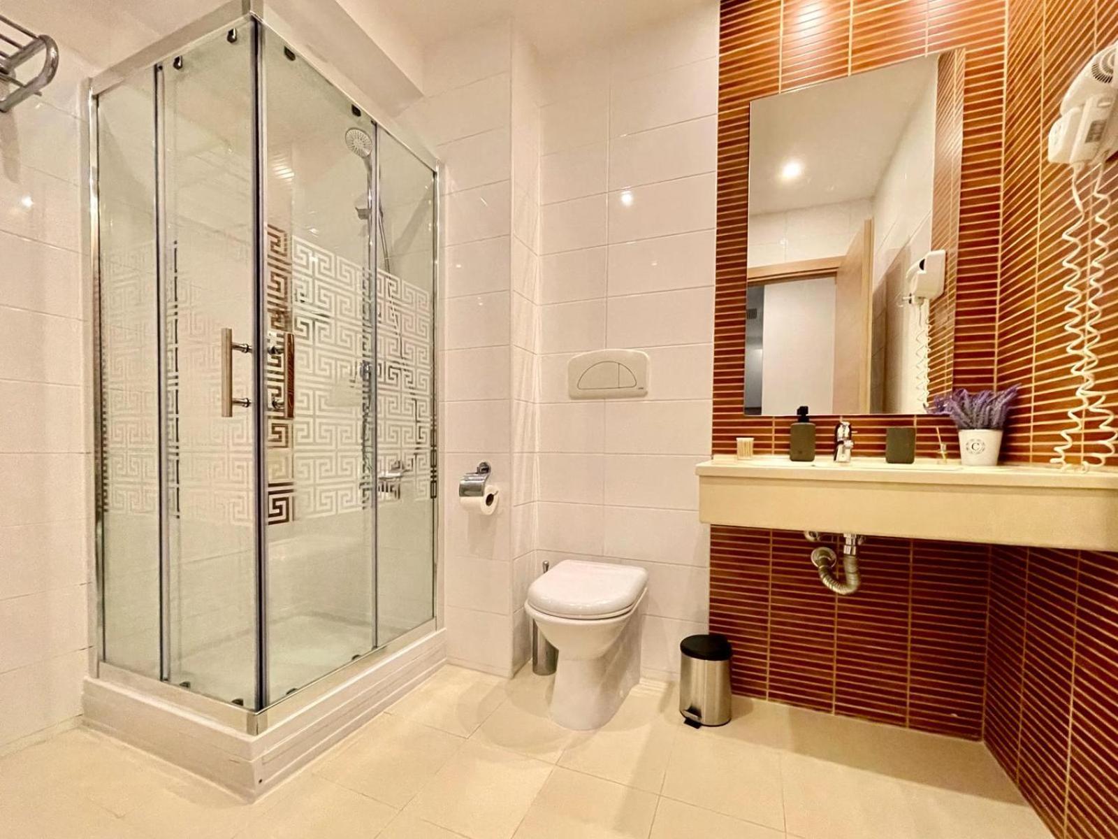 Yamaluxe Apartments - Silent & Primitive With Relaxing Area بوخارست المظهر الخارجي الصورة